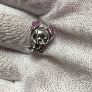 🔥 Pandora Cute Charm :)